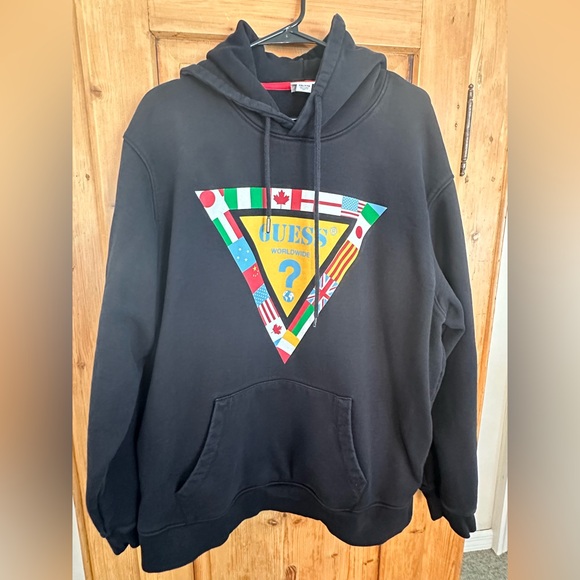 Guess Worldwide Black Hoodie Flag Guess Decal Mens Size 2X Sporty Casual Grunge - Picture 1 of 9